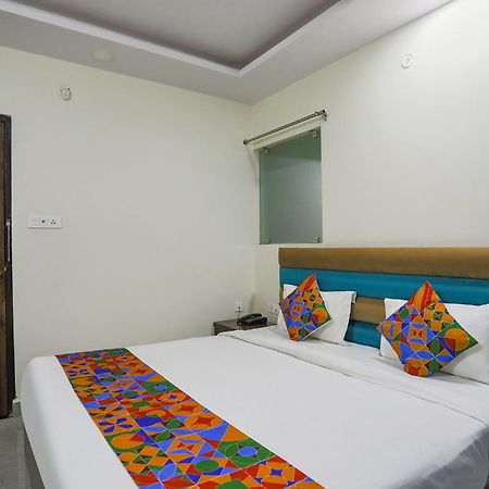 Fabhotel Sm Palace Chinhat Luaran gambar