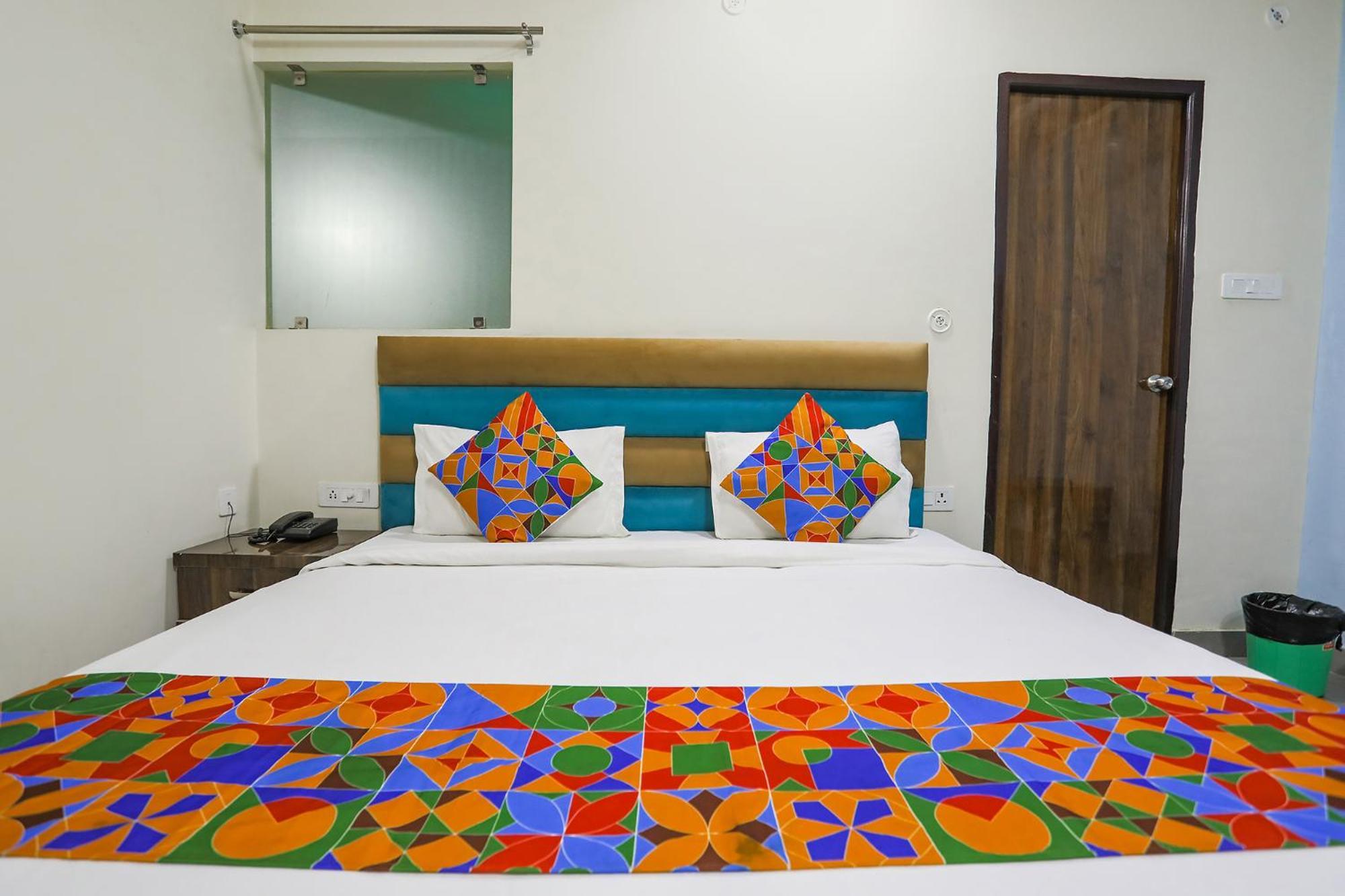 Fabhotel Sm Palace Chinhat Luaran gambar