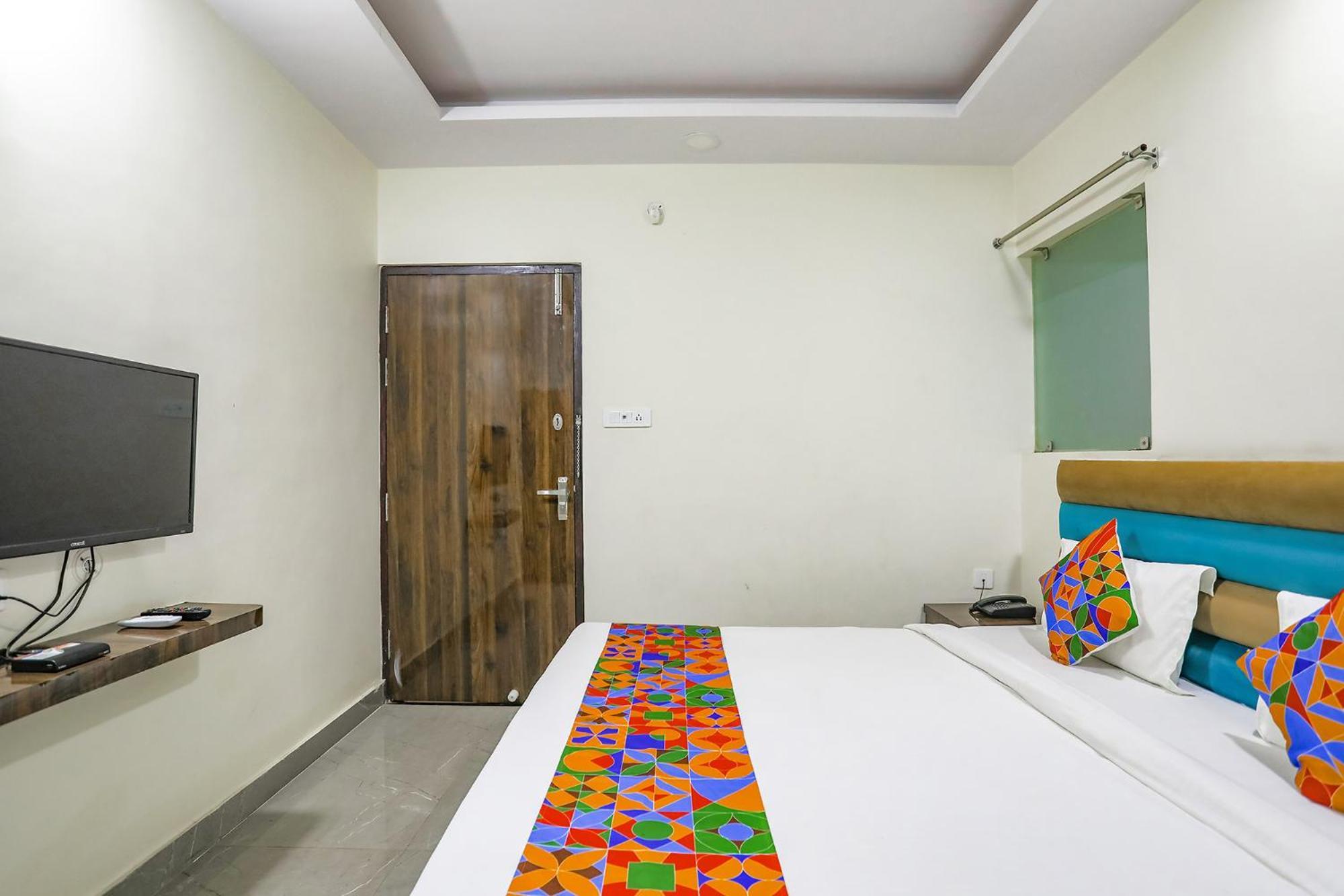 Fabhotel Sm Palace Chinhat Luaran gambar