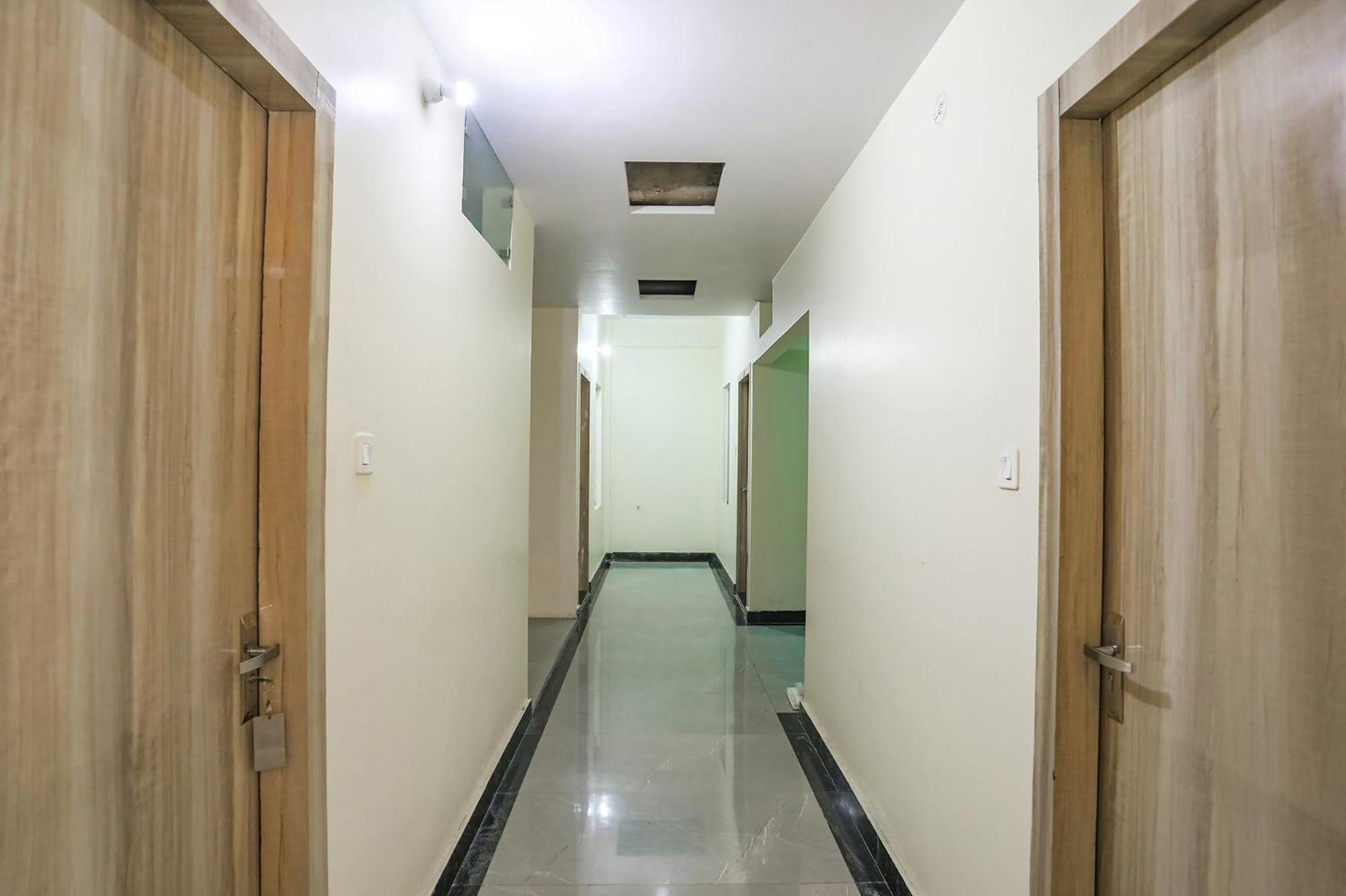 Fabhotel Sm Palace Chinhat Luaran gambar